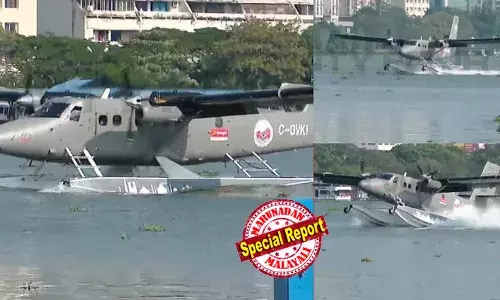 കൊച്ചി കായലിലെ ഓളപരപ്പില്‍ പറന്നിറങ്ങി കേരളത്തിന്റെ ജലവിമാനം;   കളക്ടര്‍ അടക്കമുള്ള സംഘത്തിന്റെ വന്‍ വരവേല്‍പ്പ്;  മാട്ടുപ്പെട്ടിയിലേക്ക് പരീക്ഷണ പറക്കല്‍ നാളെ; എയര്‍ സ്ട്രീപ്പ് പോലും സാധ്യമാകാത്ത ഇടുക്കിയില്‍ വിമാനമിറങ്ങുന്നതും കാത്ത് മലയോര നിവാസികള്‍