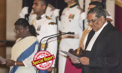 പൗരസ്വാതന്ത്ര്യവുമായി ബന്ധപ്പെട്ട കേസുകളില്‍ ശക്തമായ നിലപാട്;  ജമ്മു കശ്മീരിനു പ്രത്യേക പദവി റദ്ദാക്കിയ കേസില്‍ പ്രത്യേക വിധിന്യായം;  സുപ്രീം കോടതിയുടെ 51ാം ചീഫ് ജസ്റ്റിസായി സഞ്ജീവ് ഖന്ന;  സത്യവാചകം ചൊല്ലിക്കൊടുത്ത് രാഷ്ട്രപതി