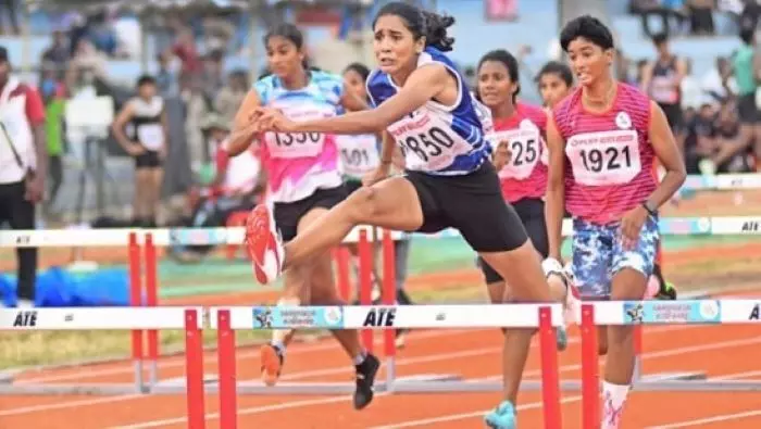 സംസ്ഥാന സ്കൂൾ കായികമേള; മലപ്പുറം ജില്ലക്ക് കന്നി കിരീടം; സ്കൂൾ മീറ്റിൽ തിരുവനന്തപുരം ഓവറോൾ ചാംപ്യൻമാർ സംസ്ഥാന സ്കൂൾ കായികമേള; മലപ്പുറം ജില്ലക്ക് കന്നി കിരീടം; സ്കൂൾ മീറ്റിൽ തിരുവനന്തപുരം ഓവറോൾ ചാംപ്യൻമാർ