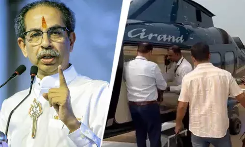 എന്റെ ബാഗ് പരിശോധിച്ചതുപോലെ നിങ്ങള്‍ മോദിയുടേയും ഷായുടേയും ബാഗ് പരിശോധിച്ചോ?; ഉദ്ധവിന്റെ ബാഗ് പരിശോധനയില്‍ തിരഞ്ഞെടുപ്പ് കമ്മിഷനെതിരെ ശിവസേന; ചട്ടം പാലിച്ചെന്ന് വിശദീകരണം