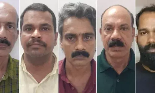 റിട്ടയേര്‍ഡ് പോസ്റ്റ്മാനെ വീട്ടില്‍ കയറി കാൽ തല്ലിയൊടിച്ച കേസ്; അക്രമം അതിർത്തി തർക്കത്തിന്റെ പേരിൽ; ക്വട്ടേഷന്‍ സംഘം പിടിയിൽ