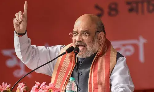 ഹിന്ദുക്കളെ തീവ്രവാദികളെന്ന് വിളിച്ചവർക്കൊപ്പമാണ് ശിവസേന ഇപ്പോൾ ഉള്ളത്; ഇന്ദിരാ ​ഗാന്ധി സ്വർ​ഗത്തിൽ നിന്ന് തിരിച്ചുവന്നാലും ആർട്ടിക്കിൾ 370 ഇവിടെ നടപ്പാക്കില്ല; ശിവസേനയ്ക്കും കോൺഗ്രസിനെതിരെയും ആഞ്ഞടിച്ച് അമിത് ഷാ