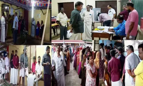 വയനാട്ടില്‍ പോളിങ് കുത്തനെ ഇടിഞ്ഞു: 64.53 ശതമാനം; പോളിങ് കുറഞ്ഞത് പ്രിയങ്കയെ ബാധിക്കില്ലെന്ന് യുഡിഎഫ്; കാരണമാക്കുന്നത് എല്‍ഡിഎഫ് ശക്തികേന്ദ്രങ്ങളിലെ മ്ലാനത; രാഹുലിനേക്കാള്‍ ഭൂരിപക്ഷം പ്രിയങ്ക നേടുമെന്ന് പ്രതിപക്ഷ നേതാവ്; ചേലക്കരയില്‍ മികച്ച പോളിങ്; ആറുമണി കഴിഞ്ഞിട്ടും പല ബൂത്തുകളിലും വോട്ടര്‍മാരുടെ നീണ്ട നിര; 72.51 ശതമാനം പോളിങ്ങെന്ന് പ്രാഥമിക കണക്ക്