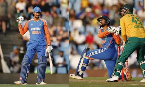 മൂന്നാം നമ്പറില്‍ ഇറങ്ങിക്കോട്ടെയെന്ന് തിലക് വര്‍മ്മ;  തന്റെ സ്ഥാനം വിട്ടുകൊടുത്ത് സൂര്യകുമാര്‍; പിന്നാലെ കരിയറിലെ ആദ്യ സെഞ്ചുറി;  തിലകിന്റെ ബാറ്റിംഗ് പ്രമോഷന്‍ ഇനിയും തുടരുമെന്ന് ഇന്ത്യന്‍ നായകന്‍