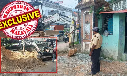 ബാര്‍ അനുവദിക്കാന്‍ സര്‍ക്കാര്‍ സ്‌കൂളിന്റെ ഗേറ്റ് മാറ്റിസ്ഥാപിക്കുന്ന നീക്കം കേട്ട് മുഖ്യമന്ത്രി പൊട്ടിത്തെറിച്ചു; മന്ത്രി ശിവന്‍കുട്ടിയുടെ എതിര്‍ നിലപാടും മേയറുടെ ആ ആഗ്രഹം തകര്‍ത്തു; പൂര്‍വ്വ വിദ്യാര്‍ത്ഥികളുടെ പോരാട്ടം വെറുതെയായില്ല; എസ് എം വി സ്‌കൂളിലെ ഗേറ്റ് അട്ടിമറി പൊളിച്ച് മുകളില്‍ നിന്നുള്ള ഇടപെടല്‍