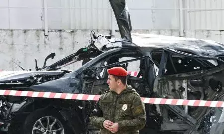 ലക്ഷ്യസ്ഥാനത്ത് തന്നെ പൊട്ടിച്ചു..; റഷ്യൻ നഗരത്തിൽ കാർ ബോംബ് സ്ഫോടനം; മുതിർന്ന നാവികസേനാ ഉദ്യോഗസ്ഥൻ കൊല്ലപ്പെട്ടു; പിന്നിൽ യുക്രൈനെന്ന് സംശയം