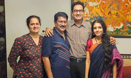 പ്രശാന്തിന് സസ്‌പെന്‍ഷന്‍ എന്ന ഉര്‍വശി ശാപം ഉപകാരമായാണ് എനിക്ക് തോന്നുന്നത്; സമാന സാഹചര്യങ്ങളില്‍ സെന്‍ട്രല്‍ ഗവണ്മെന്റ് സ്ഥാപനത്തില്‍ നിന്ന് രാജി വയ്‌ക്കേണ്ടി വന്നപ്പോള്‍ ഞാനും ഒന്ന് പകച്ചു നിന്നിട്ടുണ്ട്: കുറിപ്പുമായി ജി വേണുഗോപാല്‍