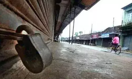 കോഴിക്കോട് കോണ്‍ഗ്രസ് പ്രഖ്യാപിച്ച ഹര്‍ത്താലിനെതിരെ വ്യാപാരികള്‍; സഹകരിക്കില്ല; കടകള്‍ തുറന്ന് പ്രവര്‍ത്തിക്കുമെന്നും വ്യാപാരി വ്യവസായി ഏകോപന സമിതി