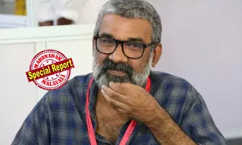 ബംഗാളി നടിയെ മുറിയിലേക്ക് വിളിച്ചുവരുത്തി കടന്നുപിടിച്ചുവെന്ന പരാതി; സംവിധായകന്‍ രഞ്ജിത്തിനെതിരെ പ്രത്യേക അന്വേഷണ സംഘം കുറ്റപത്രം സമര്‍പ്പിച്ചു; കേസില്‍ കുരുക്കായി 35 സാക്ഷിമൊഴികള്‍