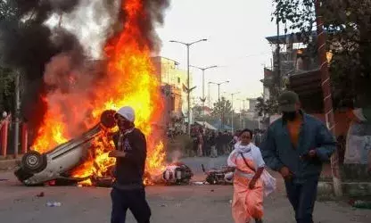 മണിപ്പുർ വീണ്ടും അശാന്തം; കലാപം അതിരൂക്ഷമാകുന്നു; മുഖ്യമന്ത്രിയുടെ വസതിയിലേക്കടക്കം ആക്രമണം; സ്ഥിതിഗതികൾ വിലയിരുത്തി അമിത് ഷാ; ഇടപെടലുമായി കേന്ദ്രം; ജനങ്ങൾ ഭീതിയിൽ