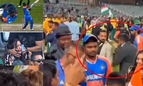 അര്‍ധസെഞ്ചറി നേട്ടം ആഘോഷിക്കാന്‍ ഡീപ് മിഡ്വിക്കറ്റിനു മുകളിലൂടെ പറത്തിയ പന്ത് വീണത് ഗാലറിയിലെ യുവതിയുടെ മുഖത്ത്;  ഐസ് പായ്ക്ക് ചേര്‍ത്തുവച്ച് കരഞ്ഞ യുവതിയെ നേരിട്ടെത്തി ആശ്വസിപ്പിച്ച് സഞ്ജു സാംസണ്‍;  കളത്തിനു പുറത്തും മലയാളി താരത്തിന് നിറകയ്യടി