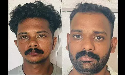 തട്ടുകടയും ലോട്ടറി വില്‍പനയും നടത്തുന്ന യുവതിയെ കടയില്‍ കയറി പരസ്യമായി അപമാനിച്ചു; പുളിക്കീഴില്‍ രണ്ടു യുവാക്കള്‍ അറസ്റ്റില്‍