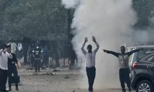 മണിപ്പൂര്‍ കലാപം; കുക്കി സായുധ ഗ്രൂപ്പുകള്‍ക്കെതിരെ നിലപാട് കടുപ്പിച്ച് മെയ്‌തെയ് സംഘടനകള്‍: സര്‍ക്കാര്‍ ഓഫിസുകള്‍ താഴിട്ട് പൂട്ടുമെന്ന് ഭീഷണി