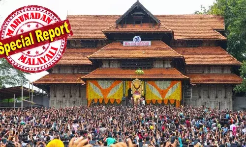 പൂരം സംഘാടനത്തിന് ഉന്നതാധികാരസമിതി വേണമെന്ന ദേവസ്വം ബോര്‍ഡ് നിര്‍ദേശത്തില്‍ രാഷ്ട്രീയച്ചുവ; പൂരം സംഘാടനം ഏറ്റെടുക്കാനുള്ള ഗൂഡ ശ്രമമോ? തിരുവമ്പാടിയെ ഒഴിവാക്കാന്‍ അണിയറ നീക്കമെന്ന് സംശയം; തൃശൂര്‍ പൂര വിവാദം ഇനിയും ആളിക്കത്തും; കൊച്ചിന്‍ ദേവസ്വം ബോര്‍ഡ് സത്യവാങ്മൂലത്തിന് പിന്നില്‍ സര്‍ക്കാരോ?