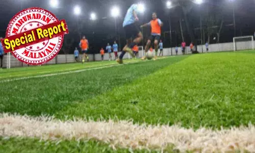 കേരളത്തില്‍ മൂവായിരത്തിലധികം ടര്‍ഫുകള്‍; ഇവയില്‍ പലതിനും ലൈസന്‍സില്ല; സ്വകാര്യ ടര്‍ഫുകളള്‍ കൊണ്ട് നാട്ടുകാര്‍ക്ക് ബുദ്ധിമുട്ട്, പരിപാലനം ഇല്ലാത്തതിനാല്‍ ടര്‍ഫില്‍ വീണ് കളിക്കാര്‍ക്ക് പരിക്കും; പുതിയ മാര്‍ഗനിര്‍ദേശങ്ങളിലൂടെ സ്വകാര്യ ടര്‍ഫുകള്‍ക്കുള്ള നിയന്ത്രണം ശക്തമാക്കാനൊരുങ്ങി സര്‍ക്കാര്‍