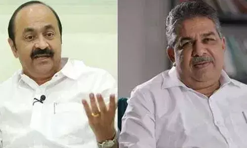 ഹൈക്കോടതി വിധി:  സജി ചെറിയാന്‍ മന്ത്രി സ്ഥാനം രാജിവയ്ക്കണം; രാജി വച്ചില്ലെങ്കില്‍ മുഖ്യമന്ത്രി പുറത്താക്കണം;  ഭരണഘടനയെ അപമാനിച്ച ആളെ മന്ത്രിസഭയില്‍ തിരിച്ചെടുത്ത മുഖ്യമന്ത്രിയുടെ നടപടി തെറ്റെന്നും വി ഡി സതീശന്‍