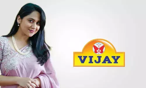 മിയയ്ക്ക് എതിരെ വിജയ് മസാല ഗ്രൂപ്പ് രണ്ട് കോടി രൂപ നഷ്ടപരിഹാരം ആവശ്യപ്പെട്ട് പരാതി നല്‍കിയെന്നത് വ്യാജ വാര്‍ത്ത; തങ്ങളുടെ ബ്രാന്‍ഡ് അംബാസിഡര്‍ക്കെതിരെ പരാതി നല്‍കേണ്ട ആവശ്യമില്ലെന്നും ഉടമകളായ മൂലന്‍സ് ഗ്രൂപ്പ്