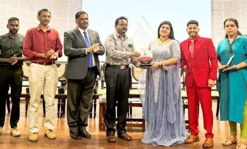 എന്.വി.ബി.എസിന് കാലിക്കറ്റ് യൂണിവേര്സിറ്റിയുടെ ആദരം എന്.വി.ബി.എസിന് കാലിക്കറ്റ് യൂണിവേര്സിറ്റിയുടെ ആദരം