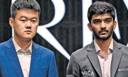 ചതുരംഗക്കളത്തിലെ ലോകചാമ്പ്യനെ കണ്ടെത്താനുള്ള പോരാട്ടത്തിന് നാളെ തുടക്കം; ഇന്ത്യയുടെ ഡി. ഗുകേഷ് ചൈനയുടെ ഡിങ് ലിറനിനെ നേരിടും: 138 വര്‍ഷത്തെ ചരിത്രത്തില്‍ രണ്ട് ഏഷ്യന്‍ താരങ്ങള്‍ ലോക ചെസ് ചാമ്പ്യന്‍ഷിപ്പിന് മത്സരിക്കുന്നത് ആദ്യം