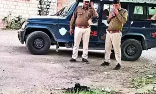 ബൈക്കിലിരുന്ന് സിഗരറ്റ് കത്തിക്കവെ പെട്രോള്‍ ടാങ്കിന് തീപിടിച്ചു; യുവാവ് ഗുരുതരാവസ്ഥയില്‍