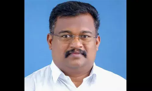 എം വി സഞ്ജു സിപിഎം പത്തനംതിട്ട ഏരിയ സെക്രട്ടറി; തിരഞ്ഞെടുത്തത് മത്സരത്തിലൂടെ; സമ്മേളനത്തില്‍ ആരോഗ്യമന്ത്രിക്ക് എതിരെ വിമര്‍ശനം; മന്ത്രിയെ കാണാനില്ലെന്നും ഫോണില്‍ കിട്ടുന്നില്ലെന്നും അംഗങ്ങള്‍