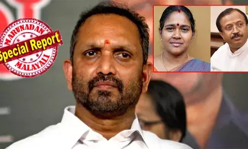 തോല്‍വിയുടെ ഉത്തരവാദിത്തം കൗണ്‍സിലര്‍മാരുടെ തലയില്‍ കെട്ടിവെക്കാന്‍ കെ സുരേന്ദ്രന്റെ ശ്രമം; കടുത്ത അമര്‍ഷവുമായി ബിജെപി പ്രാദേശിക നേതാക്കള്‍; രാജി സന്നദ്ധത അറിയിച്ചത് നേതൃയോഗത്തിലെ വിമര്‍ശനങ്ങള്‍ മുന്‍കൂട്ടി കണ്ട്;  വി മുരളീധരനും കൈവിട്ടതോടെ ശക്തി ക്ഷയിച്ചു സുരേന്ദ്രന്‍; മൗനം തുടര്‍ന്ന് ശോഭാ സുരേന്ദ്രനും