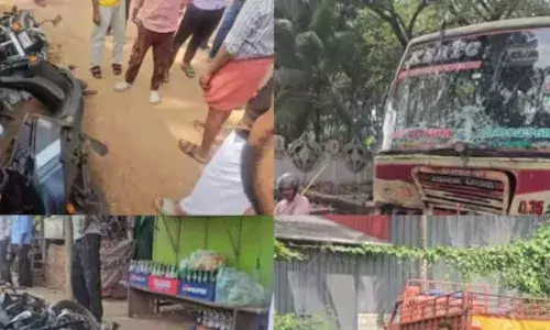 കെഎസ്ആർടിസി ബസ് ഇടിച്ച് ലോറിയുടെ നിയന്ത്രണം പോയി; പിന്നാലെ ലോറി നാല് ബൈക്കുകളെ തട്ടിത്തെറിപ്പിച്ചു; ഒഴിവായത് വൻ ദുരന്തം; സംഭവം മലപ്പുറത്ത്