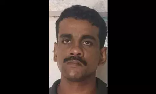 യുവതിയെ ബൈക്കില്‍ നിര്‍ബന്ധിച്ച് കയറ്റിക്കൊണ്ടുപോയ ശേഷം അപമാനിച്ച കേസിലെ പ്രതി പിടിയില്‍