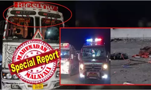 ലൈസന്‍സില്ലാതെ ലോറി ഓടിച്ച ക്ലീനര്‍; മദ്യ ലഹരയില്‍ അമിത വേഗതയില്‍ ബിഗ് ഷോ; റോഡ് പണിക്കായി സ്ഥാപിച്ച ബാരിക്കേഡ് ഇടിച്ച് മുന്നോട്ട് വന്നത് ദാരുണ അപകടമായി; അപകടത്തില്‍ പെട്ടത് ഗോവിന്ദപുരം സ്വദേശികള്‍; ഡ്രൈവര്‍ ഉറങ്ങുമ്പോള്‍ ക്ലീനറുണ്ടാക്കിയ അപകടം; ആ നാടോടികളുടെ ജീവനെടുത്തത് അഹങ്കാരികള്‍