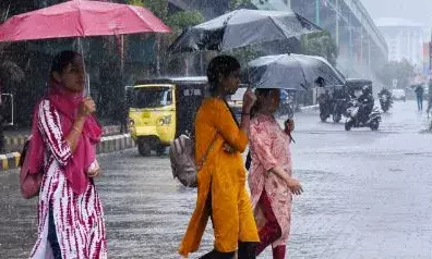 പേമാരി വരുന്നു..; സംസ്ഥാനത്ത് ഇന്ന് ഒറ്റപ്പെട്ട ശക്തമായ മഴയ്ക്ക് സാധ്യത; എട്ട് ജില്ലകളിൽ യെല്ലോ അലർട്ട്; മുന്നറിയിപ്പ് നൽകി കേന്ദ്രകലാവസ്ഥ വകുപ്പ്