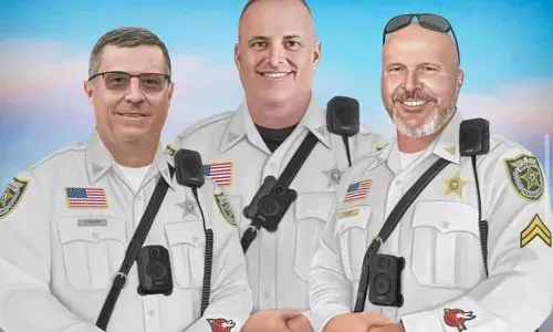 ഫ്ലോറിഡയില് ട്രാഫിക് എന്ഫോഴ്സ്മെന്റിലെ 3 ഡെപ്യൂട്ടികള് എസ്യുവി ഇടിച്ചു കൊല്ലപ്പെട്ടു ഫ്ലോറിഡയില് ട്രാഫിക് എന്ഫോഴ്സ്മെന്റിലെ 3 ഡെപ്യൂട്ടികള് എസ്യുവി ഇടിച്ചു കൊല്ലപ്പെട്ടു