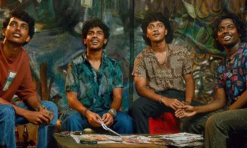 പിള്ളേർ അത്ര ചില്ലറക്കാരല്ല..; നാലാം വാരത്തിലും നിറഞ്ഞ സദസ്സിൽ പ്രദർശനം തുടർന്ന് മുറ; സോഷ്യൽ മീഡിയകളിൽ ട്രെൻഡിംഗ്; സക്സസ് ടീസറിനും പതിനൊന്ന് ലക്ഷത്തിൽപ്പരം കാഴ്ചക്കാർ