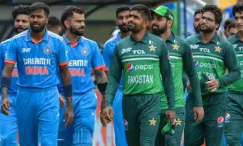 ഇന്ത്യയുടെ മത്സരങ്ങള്‍ മറ്റൊരു വേദിയിലേയ്ക്ക് മാറ്റണമെന്ന് ബിസിസിഐ;  ഇന്ത്യ പാകിസ്ഥാനില്‍ കളിച്ചേ മതിയാകൂവെന്ന് പിസിബി;  ചാമ്പ്യന്‍സ് ട്രോഫി വേദിയെ ചൊല്ലി തര്‍ക്കം രൂക്ഷം;  നിര്‍ണായക ഐസിസി യോഗം മാറ്റി