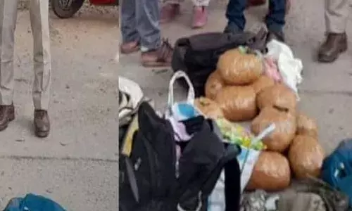 രഹസ്യവിവരത്തിന്റെ അടിസ്ഥാനത്തില്‍ പരിശോധന; 15 കിലോ കഞ്ചാവുമായി സ്ത്രീകള്‍ ഉള്‍പ്പടെ ആറുപേർ പിടിയിൽ; സംഭവം കൊയിലാണ്ടിയിൽ