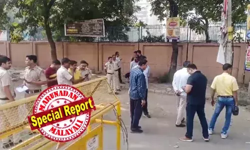 പ്രധാന വില്ലൻ പടക്ക കടയിലെ മാലിന്യമോ?; പൊട്ടിത്തെറിച്ചത് രാസവസ്തുക്കളടങ്ങിയ മാലിന്യവശിഷ്ടങ്ങളെന്ന് സംശയം; ഫാക്ടറി ഉടമകളെ ചോദ്യം ചെയ്തു; പോലീസ് പരിശോധന ശക്തം; ഡൽഹി രോഹിണി സ്ഫോടനത്തിൽ ദുരൂഹത തുടരുമ്പോൾ!