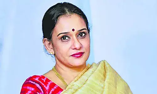 തമിഴിലും കൂടുതല്‍ സജീവമാകാന്‍ നടി മാല പാര്‍വതി;  ചിയാന്‍ വിക്രമിന്റെ ചിത്രത്തില്‍ നിര്‍ണായക റോളില്‍