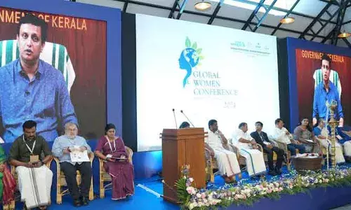 കേരളത്തിലെ ടൂറിസം മേഖലയെ പൂര്‍ണമായും വനിതാ സൗഹൃദമാക്കുന്നതിനായി പ്രത്യേക നയം തന്നെ സര്‍ക്കാര്‍ കൊണ്ടുവരുമെന്ന് ടൂറിസം മന്ത്രി മുഹമ്മദ് റിയാസ്; ഏറ്റവും സുരക്ഷിതവും മികച്ചതുമായ വനിതാ സൗഹൃദ ടൂറിസം ഡെസ്റ്റിനേഷനാക്കി കേരളത്തെ മാറ്റുമെന്ന് മന്ത്രി