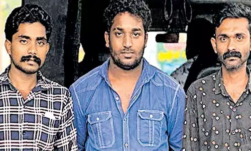 പുലി നഖം വില്‍ക്കാന്‍ ശ്രമം; മൂന്ന് പേര്‍ അറസ്റ്റില്‍