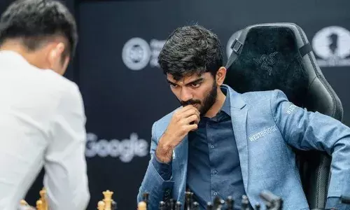 46 നീക്കങ്ങള്‍; കടുത്ത പോരാട്ടം; ഒടുവില്‍ ലോക ചെസ് ചാപ്യംന്‍ഷിപ്പിലെ ആറാം പോരിലും സമനില പാലിച്ച് ഗുകേഷും ഡിങ് ലിറനും