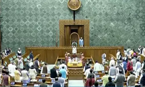 അദാനി വിഷയത്തില്‍ പ്രതിഷേധം കടുത്തു; ഒടുവില്‍ പ്രതിപക്ഷ ആവശ്യം അംഗീകരിച്ച് കേന്ദ്രസര്‍ക്കാര്‍; പാര്‍ലമെന്റില്‍ ഭരണഘടനയിന്മേല്‍ ചര്‍ച്ച നടത്തും