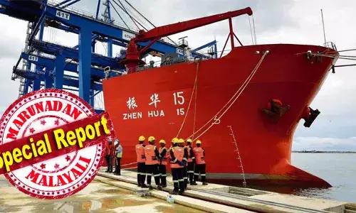 തുറമുഖം പ്രവര്‍ത്തന സജ്ജമെങ്കിലും തിരുവനന്തപുരത്ത് കയറ്റിറക്കുമതി നടക്കില്ല! തുടങ്ങുന്നത് വലിയ കപ്പലുകളില്‍ ചരക്കെത്തിച്ച് ചെറിയ കപ്പലുകളില്‍ മറ്റിടങ്ങളില്‍ എത്തിക്കുന്ന ട്രാന്‍സ്ഷിപ്മെന്റ് മാത്രം; ആ റോഡില്ലാ വീഴ്ച തിരിച്ചടി തന്നെ; റെയില്‍ ട്രാക്ക് പണി തുടങ്ങിയതു പോലുമില്ല; വിഴിഞ്ഞത്ത് ഓപ്പറേഷന്‍ തുടങ്ങുമ്പോള്‍