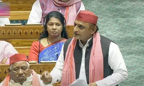 സംഭൽ അക്രമം ആസൂത്രിതം, സാമുദായിക സൗഹാർദം തകർക്കുക ലക്ഷ്യം; ഭരണകൂടം തിടുക്കത്തിൽ നടപടികളെടുത്തു, കേന്ദ്ര സർക്കാർ ഭരണഘടനയെ ബഹുമാനിക്കുന്നില്ലെന്നും അഖിലേഷ് യാദവ്