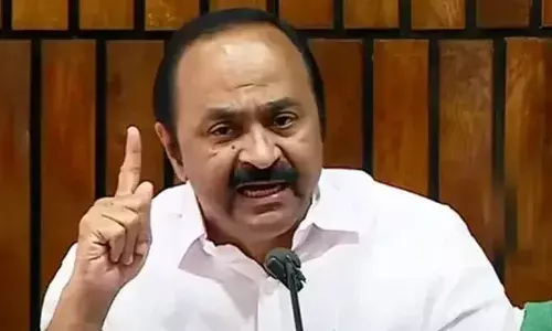 കേരളം കൊള്ളയടിക്കുന്ന കുറുവാസംഘം എ.കെ.ജി സെന്ററിലും പാലക്കാട് സിപിഎം ഓഫീസിലും; സി.പി.എം ജീര്‍ണതയെ നേരിടുന്നുവെന്ന് വി.ഡി സതീശന്‍