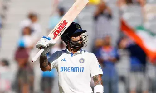 ചരിത്ര റെക്കോര്‍ഡിനരികെ കോഹ്‌ലി; വേണ്ടത് 23 റണ്‍സ് മാത്രം; സ്വന്തമാക്കുക ഒരു ഇന്ത്യന്‍ താരത്തിനും ഇല്ലാത്ത റെക്കോര്‍ഡ്; ടെസ്റ്റില്‍ ഏറ്റവും കൂടുതല്‍ റണ്‍സ് നേടുന്ന സന്ദര്‍ശക ബാറ്ററാവാനുള്ള അവസരവും താരത്തിന്; ബ്രയാന്‍ ലാറയെ പിന്നിലാക്കാന്‍ വേണ്ടത് 102 റണ്‍സ്