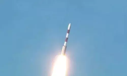 പ്രോബ 3  ഉപഗ്രഹങ്ങളുമായി കുതിച്ചുയര്‍ന്ന് പി എസ് എല്‍ വി സി 59 റോക്കറ്റ്; സൂര്യന്റെ കൊറോണയെ കുറിച്ച് പഠിക്കാനുള്ള യൂറോപ്യന്‍ സ്‌പേസ് ഏജന്‍സിയുടെ ദൗത്യം വിജയകരമായി നിറവേറ്റി ചരിത്രം കുറിച്ച് ഐ എസ് ആര്‍ ഒ