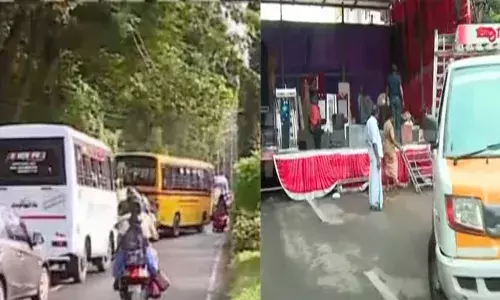 കോടതി ഉത്തരവിന് പുല്ലുവില! വഞ്ചിയൂര്‍ കോടതിക്ക് സമീപം തന്നെ റോഡിന്റെ ഒരുവശം അടച്ച് സിപിഎമ്മിന്റെ ഏരിയ സമ്മേളനം; ഗതാഗതകുരുക്കില്‍ വശംകെട്ട് സ്‌കൂള്‍ കുട്ടികള്‍ അടക്കം യാത്രക്കാര്‍; പന്തല്‍ നിര്‍മ്മാണത്തിന് അനുമതി കൊടുത്തവരെ കാണണമെന്ന് നാട്ടുകാര്‍