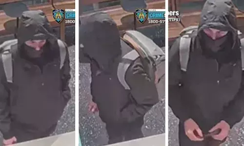 യുണൈറ്റഡ് ഹെല്ത്ത്കെയര് സിഇഒ ബ്രയാന് തോംസണ് വെടിയേറ്റ് കൊല്ലപ്പെട്ടു; പ്രതിയെ കുറിച്ച് വിവരങ്ങള് നല്കുന്നവര്ക്ക് 10,000 ഡോളര് വരെ പാരിതോഷികം യുണൈറ്റഡ് ഹെല്ത്ത്കെയര് സിഇഒ ബ്രയാന് തോംസണ് വെടിയേറ്റ് കൊല്ലപ്പെട്ടു; പ്രതിയെ കുറിച്ച് വിവരങ്ങള് നല്കുന്നവര്ക്ക് 10,000 ഡോളര് വരെ പാരിതോഷികം