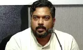 കോണ്‍ഗ്രസ് വിട്ട യൂത്ത് കോണ്‍ഗ്രസ് മുന്‍ സംസ്ഥാന സെക്രട്ടറി എ.കെ. ഷാനിബ് ഡിവൈഎഫ് ഐയയിലേക്ക്; ഷാനിബിന്റെ പ്രവര്‍ത്തന ഘടകം സിപിഎം തീരുമാനിക്കും