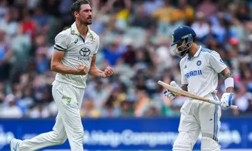 ഇന്ത്യക്ക് നേരെ സ്റ്റാര്‍ക്കിന്റെ പ്രഹരം; ജയ്‌സ്വാള്‍, ഗില്‍, രാഹുല്‍, കോഹ്‌ലി, രോഹിത് പുറത്ത്; വെട്ടിലായി ഇന്ത്യ; പന്തും, നീതിഷും ക്രീസില്‍