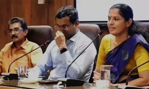 നവീന്‍ ബാബുവിന്റേത് കൊലപാതകമല്ല, തൂങ്ങിമരണം; ശരീരത്തില്‍ മറ്റുമുറിപ്പാടുകളില്ല; അന്വേഷണത്തില്‍ പുരോഗതിയില്ലെന്ന മഞ്ജുഷയുടെ വാദം അവാസ്തവം; യാത്രയയപ്പ് യോഗത്തില്‍ പി പി ദിവ്യ ക്ഷണിക്കാതെ നുഴഞ്ഞുകയറിയത് നവീനെ തേജോവധം ചെയ്യാന്‍; ഹൈക്കോടതിയില്‍ സര്‍ക്കാര്‍ സത്യവാങ്മൂലം